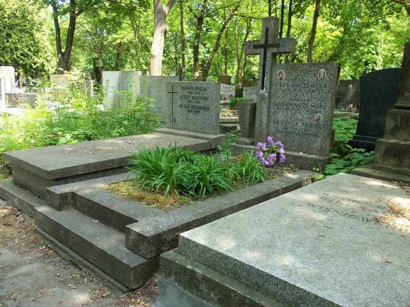 Zdjęcie grobu Marian Grzywaczewski (1)