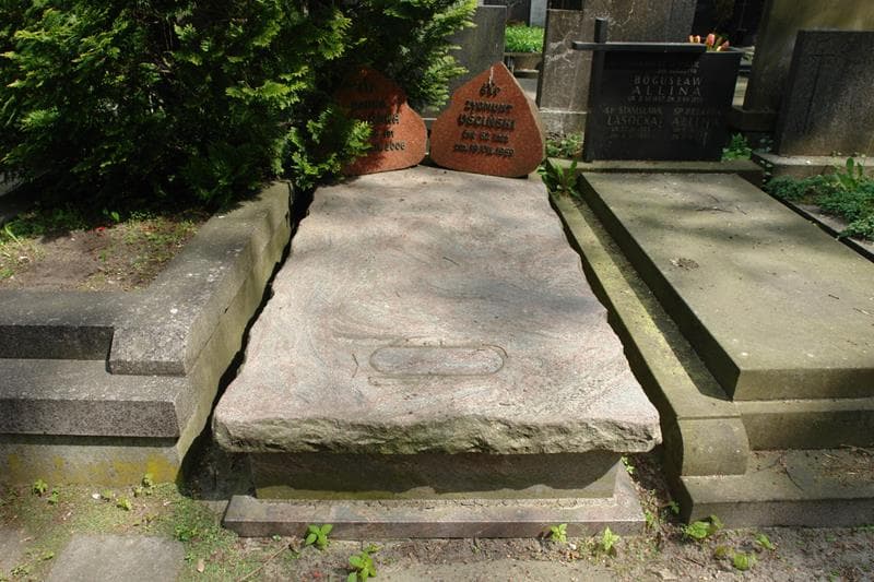 Zdjęcie grobu Zygmunt Uściński (1)