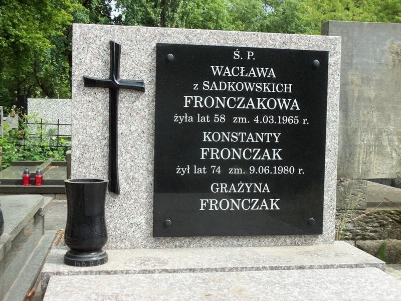 Zdjęcie grobu Wacława Fronczakowa (2)