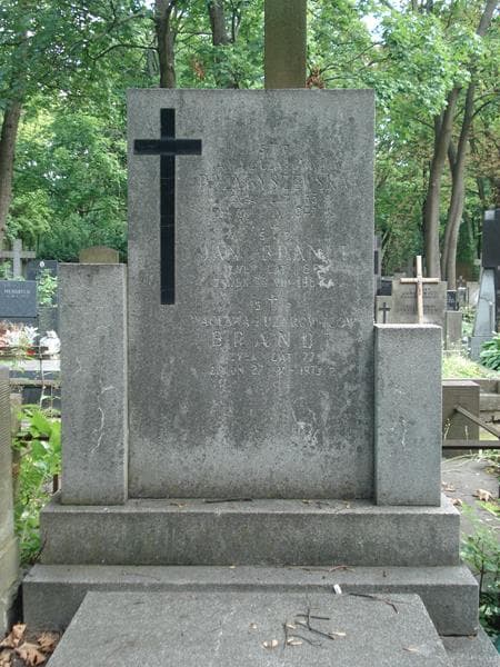 Zdjęcie grobu Wacława Brandt (2)