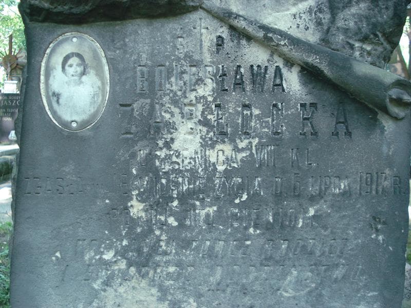 Zdjęcie grobu Bolesława Zabłocka (2)