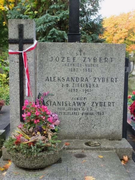 Zdjęcie grobu Eugeniusz Klukowski (2)