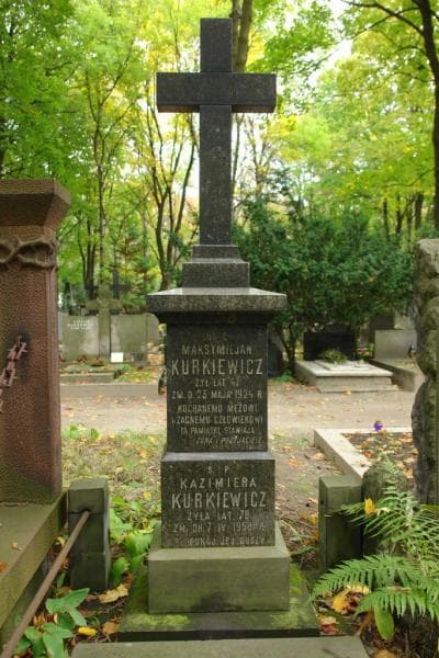 Zdjęcie grobu Maksymiljan Kurkiewicz (2)