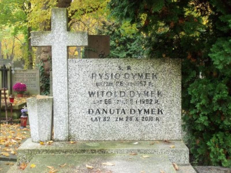 Zdjęcie grobu Rysio Dymek (2)