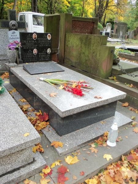 Zdjęcie grobu Józefa Lorens (1)
