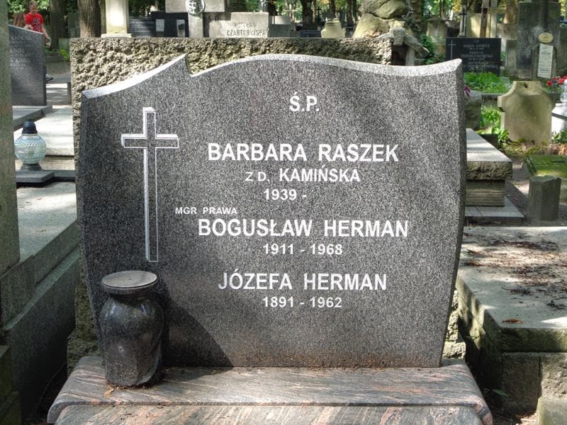 Zdjęcie grobu Józefa Herman (2)