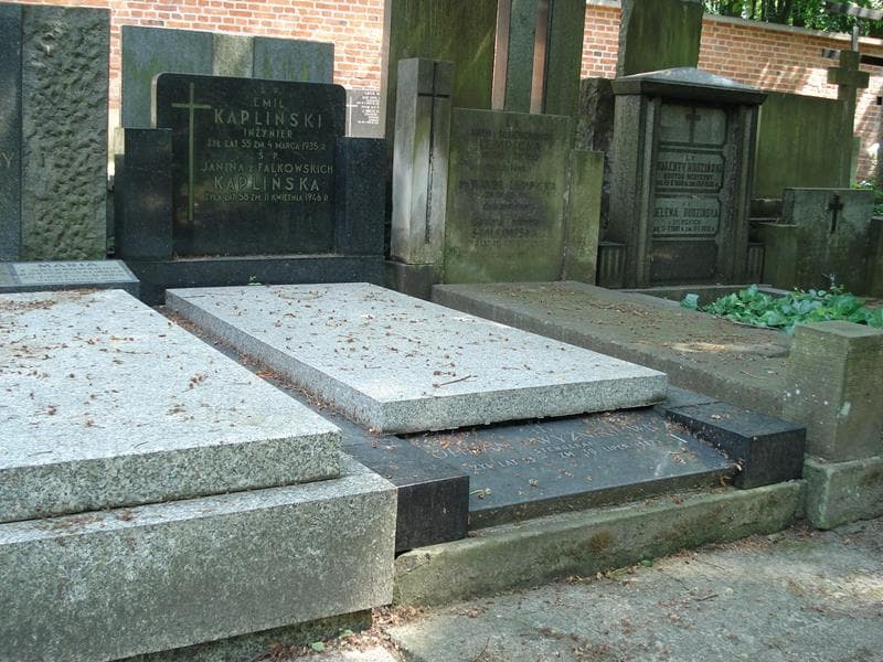 Zdjęcie grobu Bohdan Wyżnikiewicz (1)