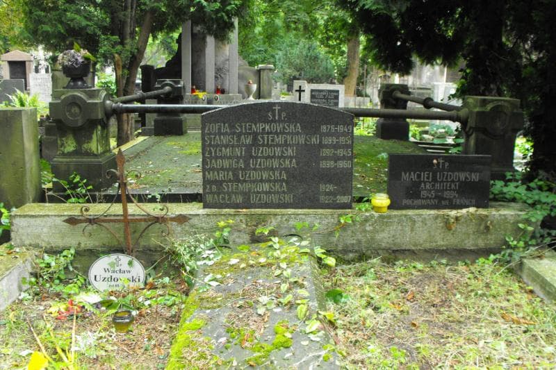Zdjęcie grobu Zygmunt Uzdowski (2)