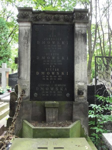 Zdjęcie grobu Leontyna Dmowska (2)