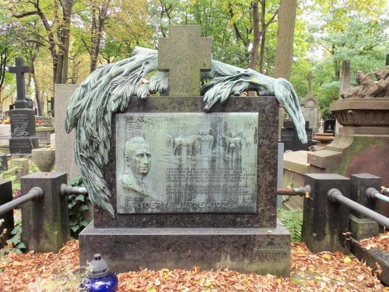 Zdjęcie grobu Fryderyk Jurjewicz (2)