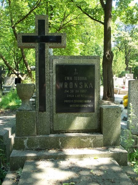 Zdjęcie grobu Ewa Teodora Wrońska (2)