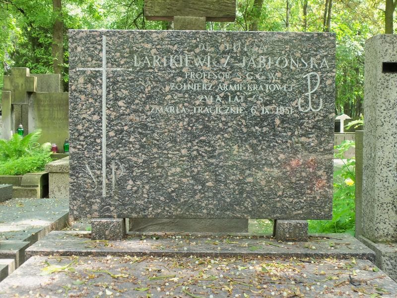 Zdjęcie grobu Julia Bartkiewicz-Jabłońska (2)