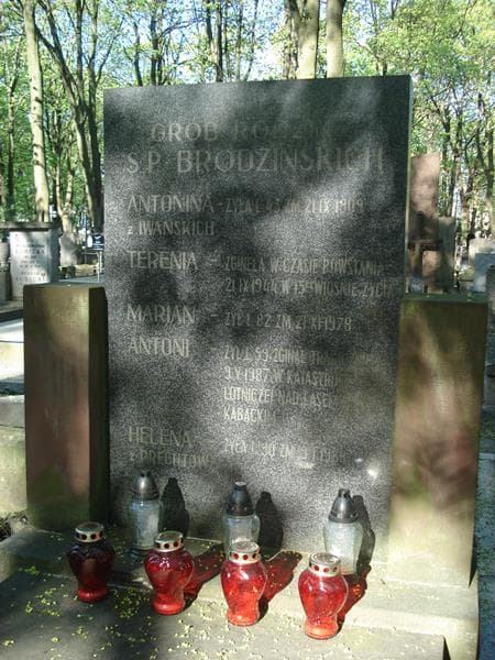 Zdjęcie grobu Helena Brodzińska (1)