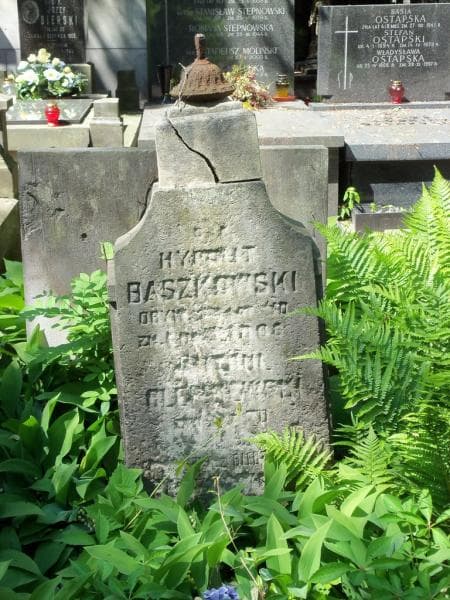 Zdjęcie grobu Hypolit Baszkowski (2)