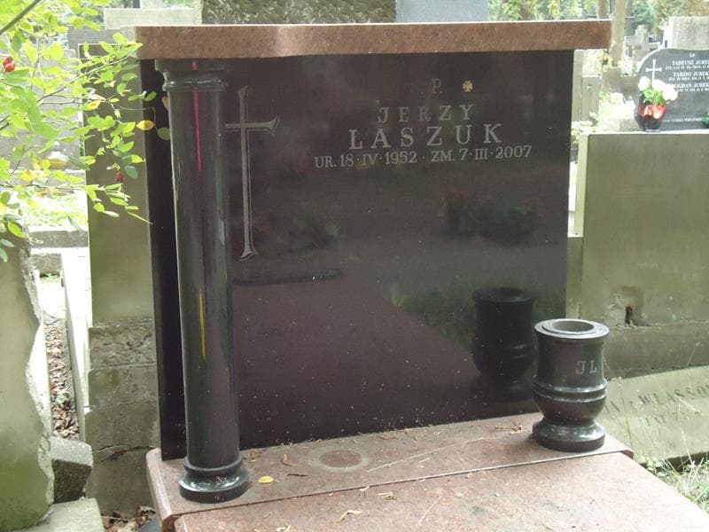 Zdjęcie grobu Jerzy Laszuk (2)