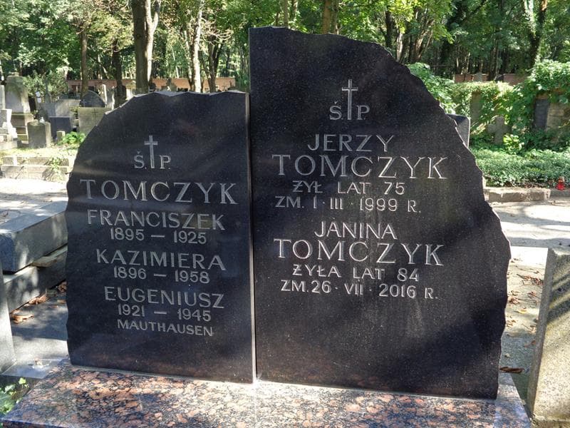 Zdjęcie grobu Eugeniusz Tomczyk (2)