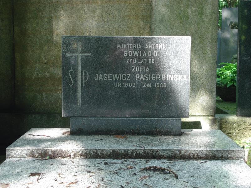 Zdjęcie grobu Antoni Gowiado (2)