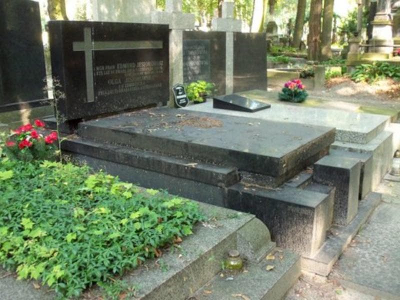 Zdjęcie grobu Olga Jesionowska (1)