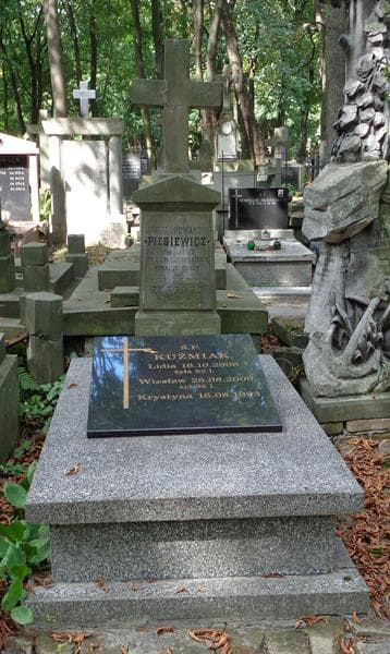 Zdjęcie grobu Józefa Piesiewicz (1)