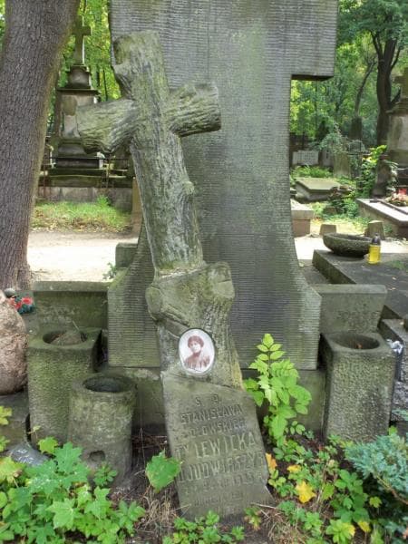 Zdjęcie grobu Stanisława Judwirszys (2)