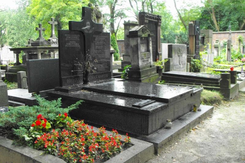 Zdjęcie grobu Adam Butta (1)