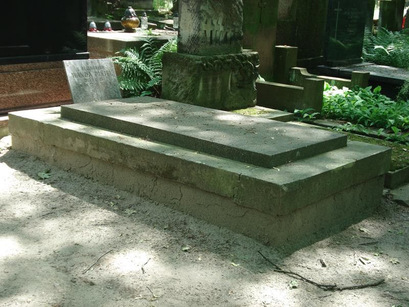 Zdjęcie grobu Wanda Pikiel (1)