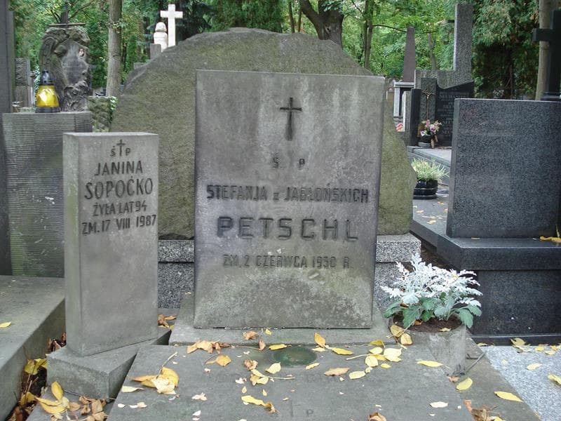 Zdjęcie grobu Stefanja Petschl (2)