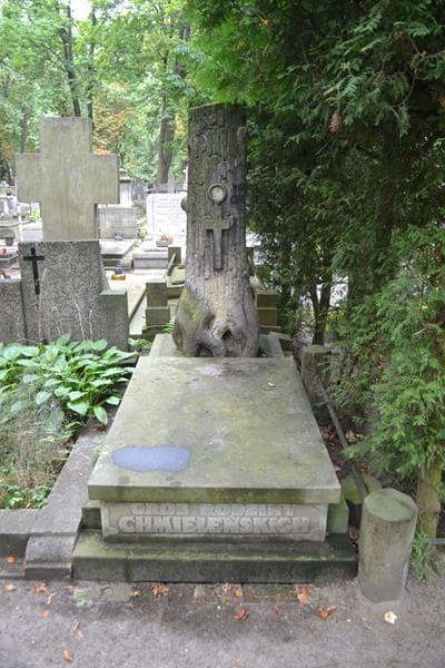 Zdjęcie grobu Kazimierz Chmieleński (1)