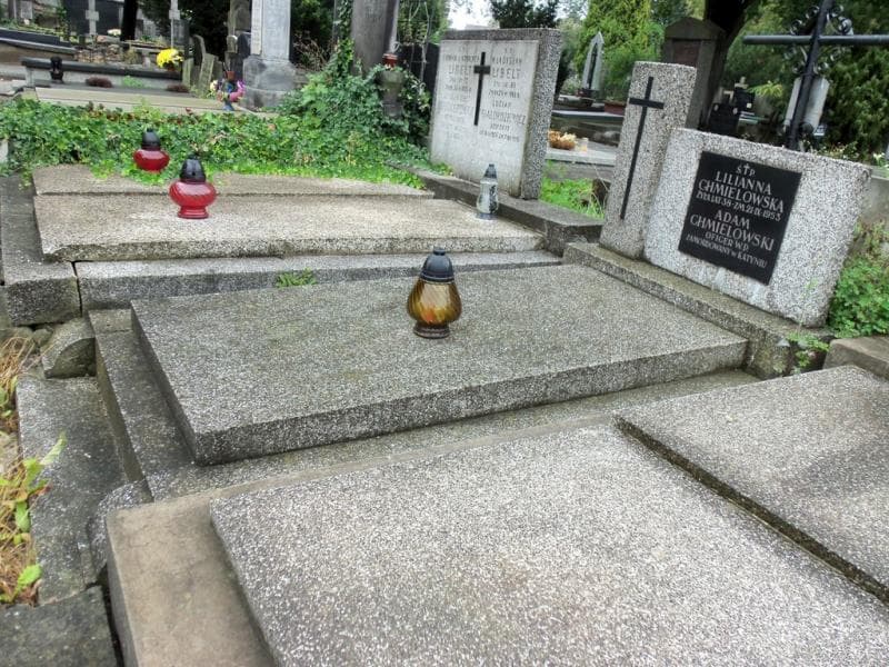 Zdjęcie grobu Lilianna Chmielowska (1)