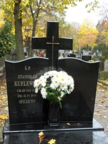 Zdjęcie grobu Stanisław Kuflewski (2)