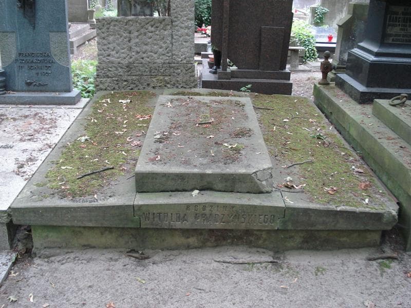 Zdjęcie grobu Witold Prądzyński (1)