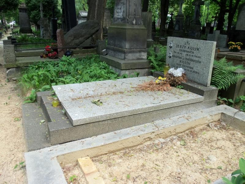 Zdjęcie grobu Jerzy Kulik (1)