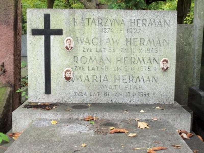 Zdjęcie grobu Maria Herman (2)