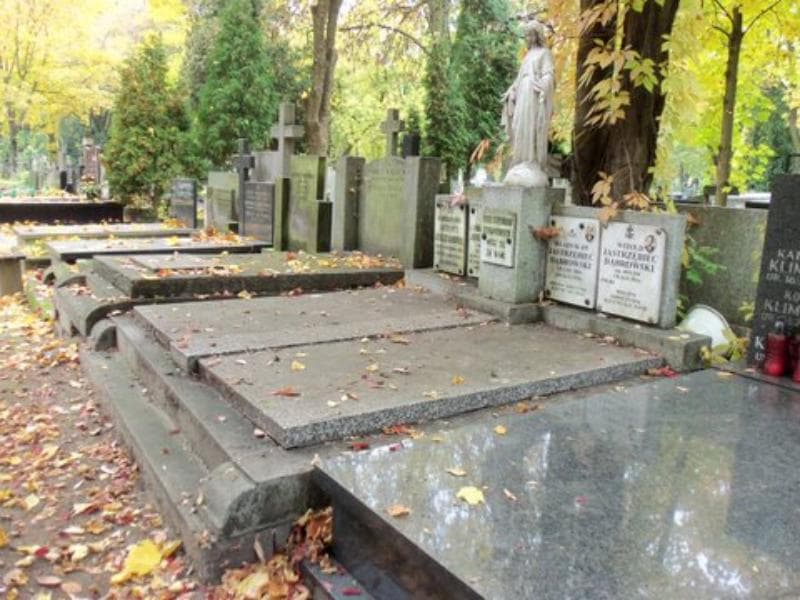 Zdjęcie grobu Basieńka Jastrzębiec - Dąbrowska (1)