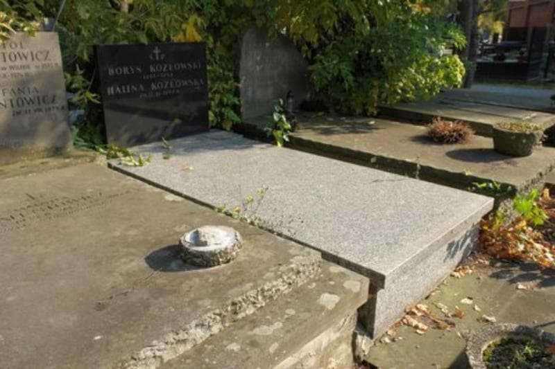 Zdjęcie grobu Borys Kozłowski (1)
