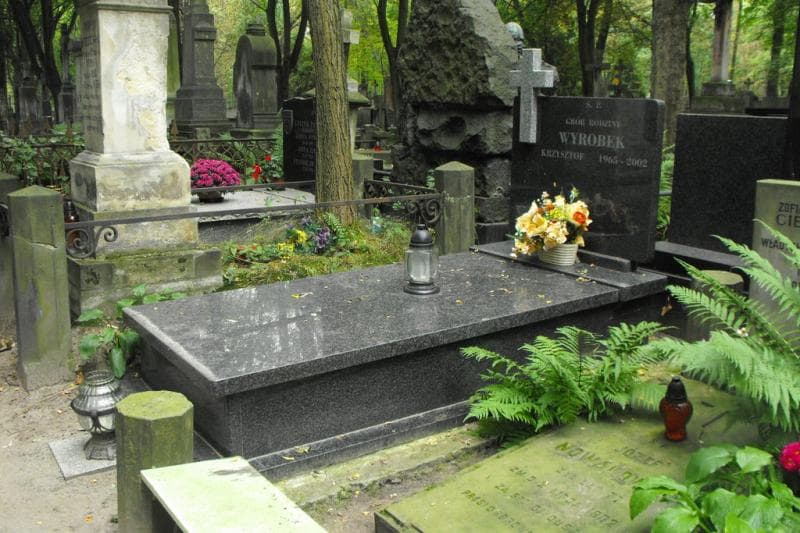 Zdjęcie grobu Krzysztof Wyrobek (1)
