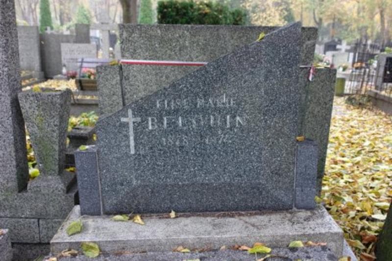 Zdjęcie grobu Elise Marie Belouin (2)