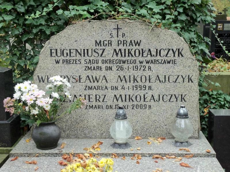 Zdjęcie grobu Eugeniusz Mikołajczyk (2)