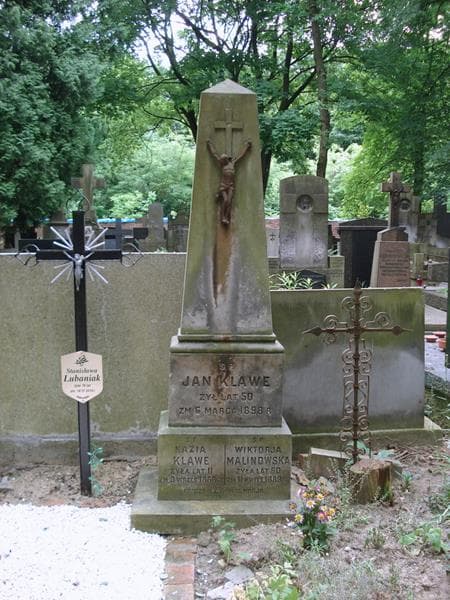 Zdjęcie grobu Wiktorja Malinowska (2)