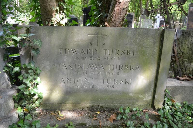 Zdjęcie grobu Stanisława Turska (2)