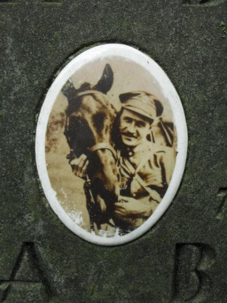Zdjęcie grobu Alfons Bogusławski (2)