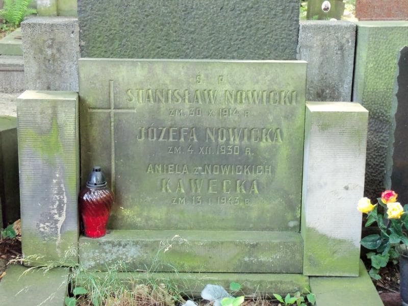 Zdjęcie grobu Józefa Nowicka (2)