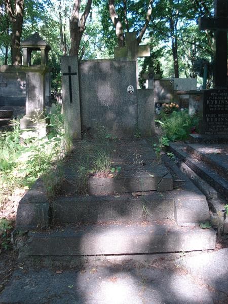 Zdjęcie grobu: Roman Apolinary Grabowski