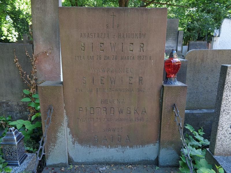 Zdjęcie grobu Helena Piotrowska (2)