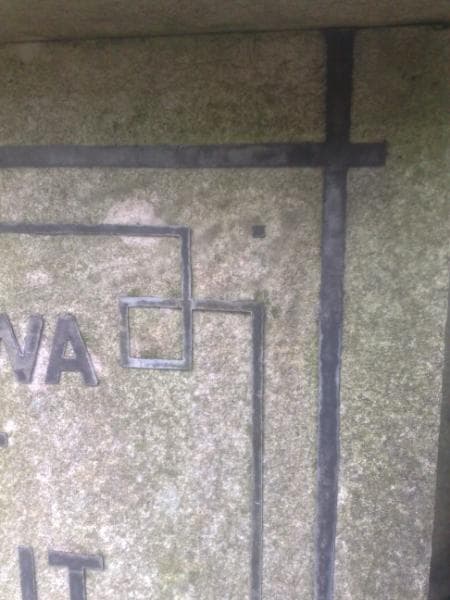 Zdjęcie grobu Leopolda Holc (2)