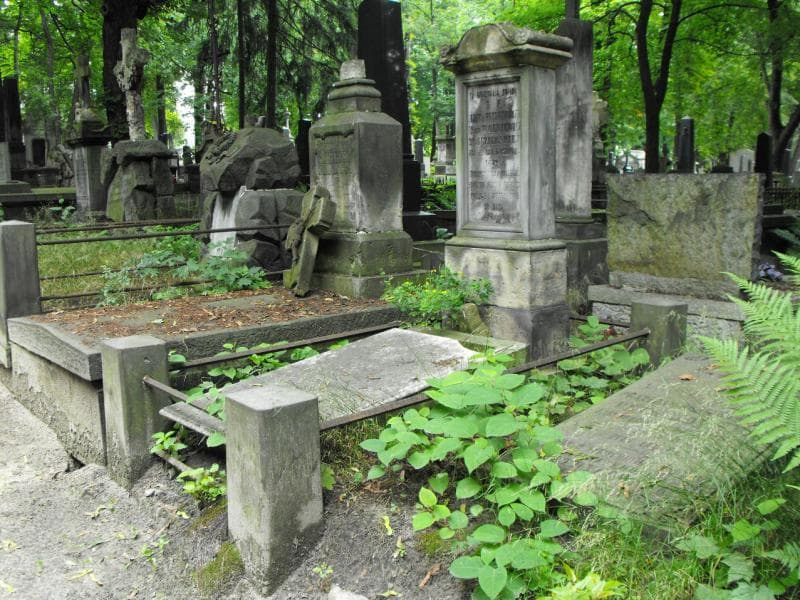 Zdjęcie grobu Emilja Jezierska (1)