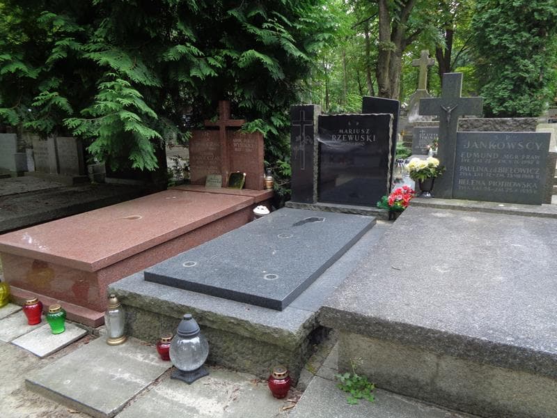 Zdjęcie grobu: Mariusz Rzewuski