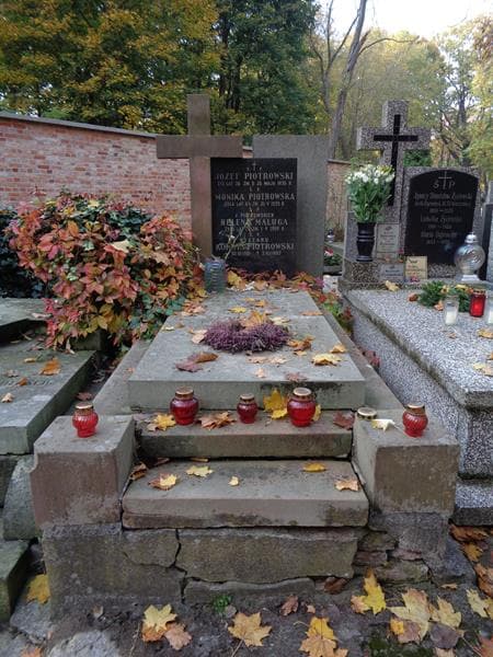 Zdjęcie grobu Monika Piotrowska (1)