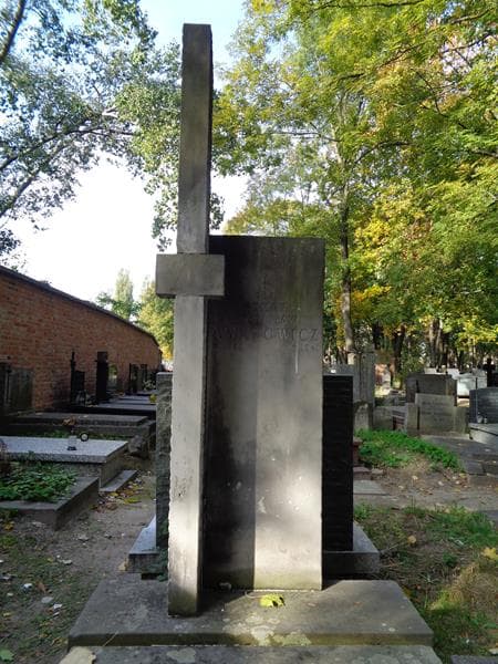 Zdjęcie grobu Roman Stanisław Amanowicz (2)