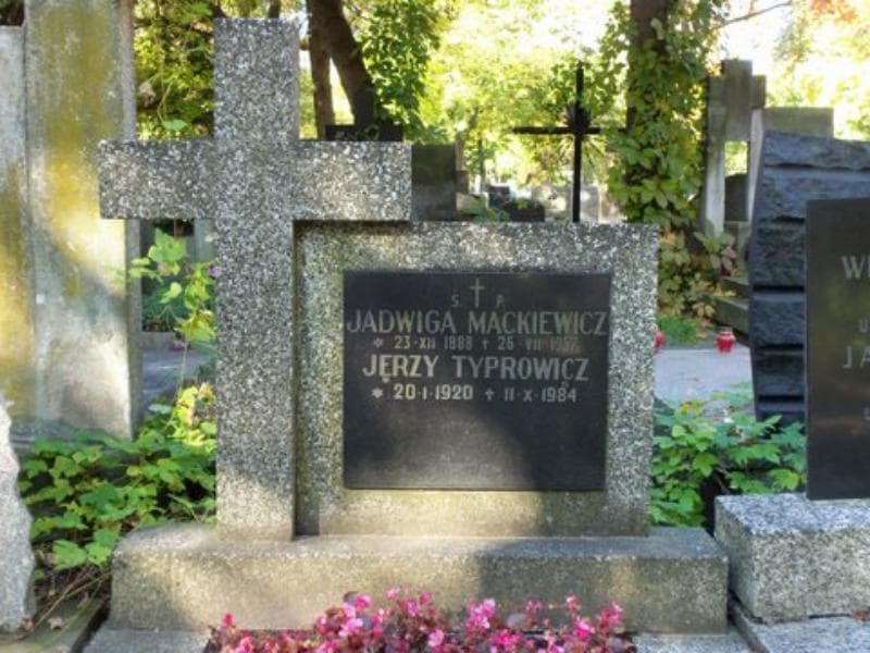Zdjęcie grobu Jerzy Typrowicz (2)